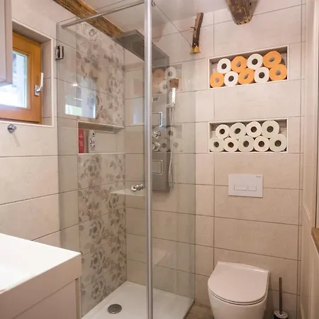 Vineyard Sonce * Sentvid Pri Sticni