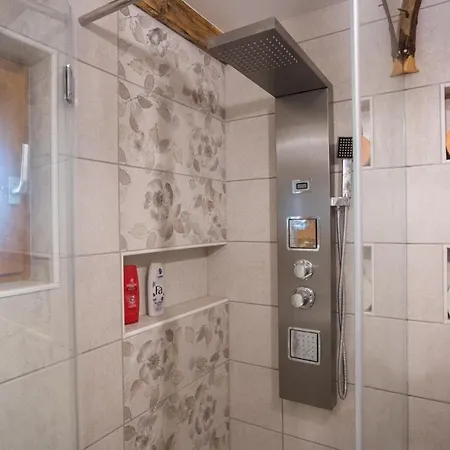 Vineyard Sonce Sentvid Pri Sticni